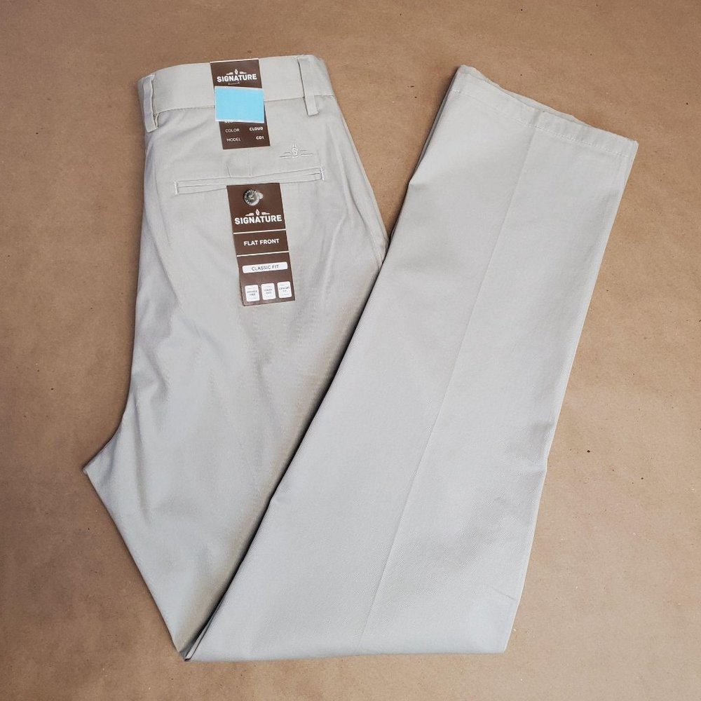 Signature Khaki Pants Size 34W/34L